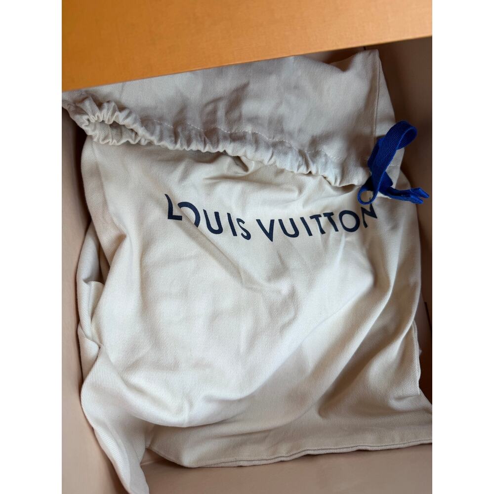 Size 7LV/8US - Louis Vuitton x NBA Trocadero Slip On NEW - Picture 9 of 11